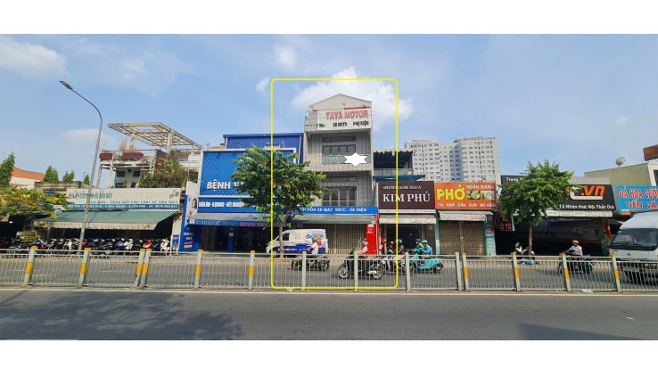 Cho thuê nhà Mặt tiền Lũy Bán Bích 124m2, 3Lầu - GẦN UBND QUẬN TÂN PHÚ